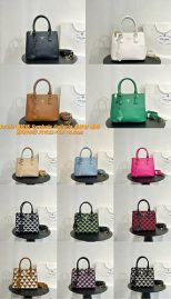 Picture of Prada Lady Handbags _SKUfw122657230fw